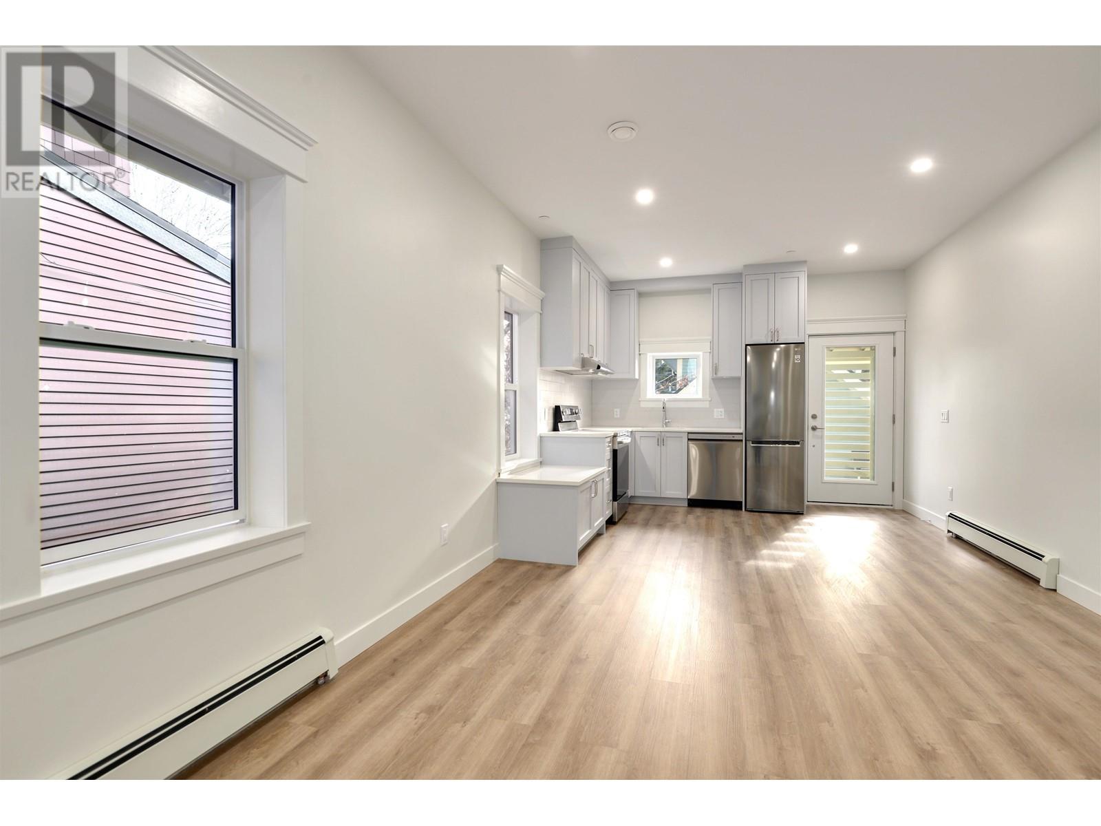 1938 Graveley Street, Vancouver, British Columbia  V5L 3B4 - Photo 8 - R2866671