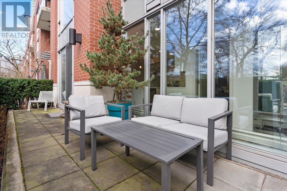 37 Keefer Place, Vancouver, British Columbia  V6B 1P8 - Photo 5 - R2866720