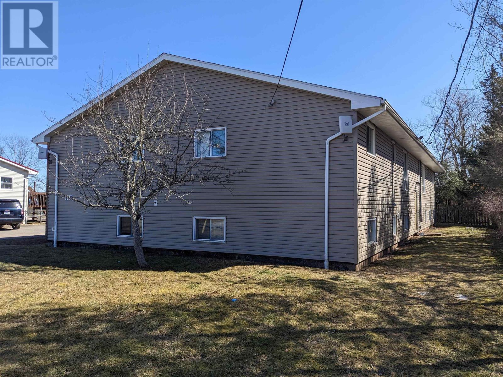 140 Riverside Avenue, Stewiacke, Nova Scotia  B0N 2J0 - Photo 2 - 202406209