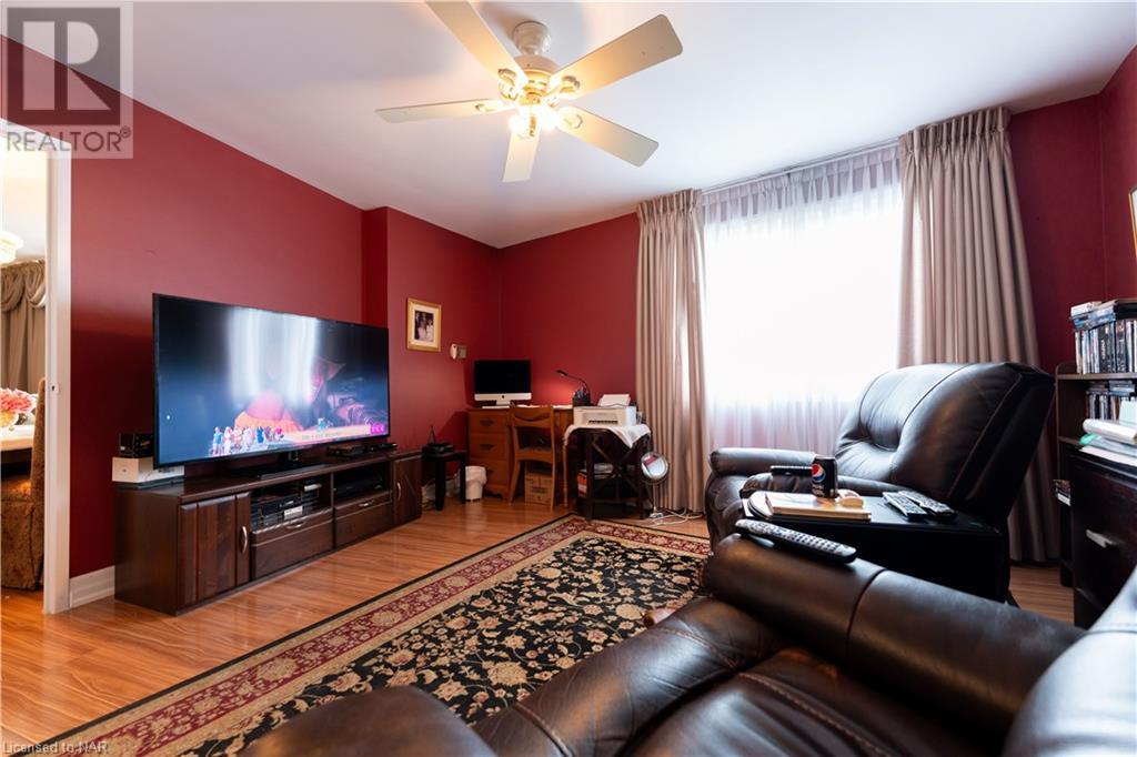 15 Towering Heights Boulevard Unit# 904, St. Catharines, Ontario  L2T 3G7 - Photo 16 - 40566349