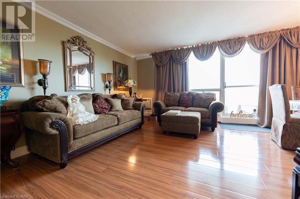 15 Towering Heights Boulevard Unit# 904, St. Catharines, Ontario  L2T 3G7 - Photo 8 - 40566349