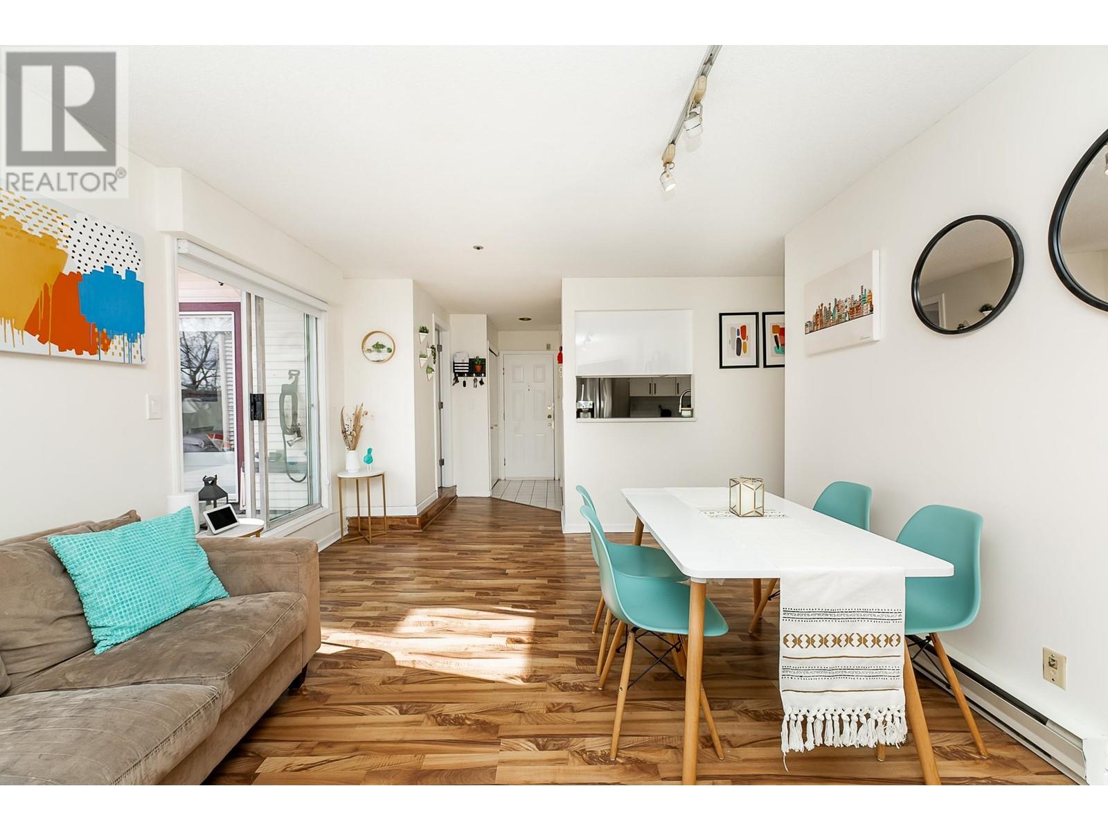 403 3668 Rae Avenue, Vancouver, British Columbia  V5R 6A7 - Photo 12 - R2866767
