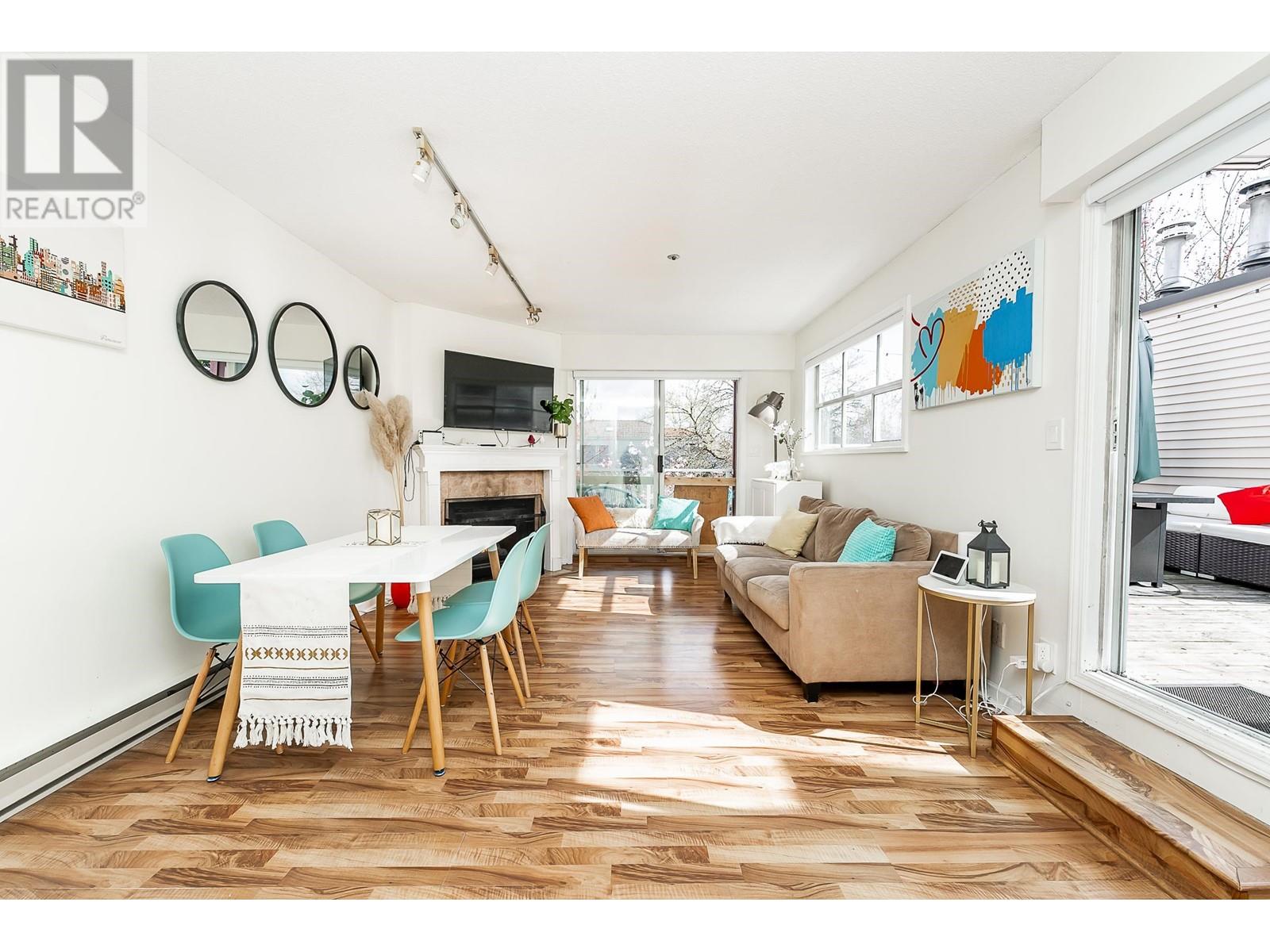 403 3668 Rae Avenue, Vancouver, British Columbia  V5R 6A7 - Photo 9 - R2866767