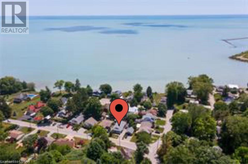 220 Harrison Place Place, Port Stanley, Ontario  N5L 1A3 - Photo 3 - 40566430