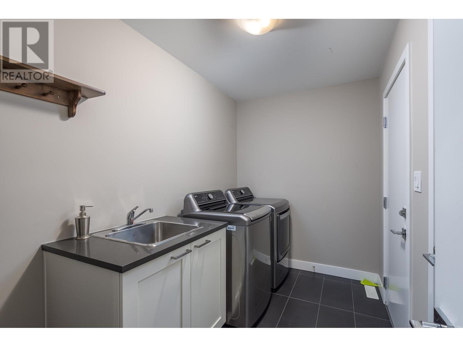 39279 Mockingbird Crescent, Squamish, British Columbia  V8B 0V8 - Photo 18 - R2866752