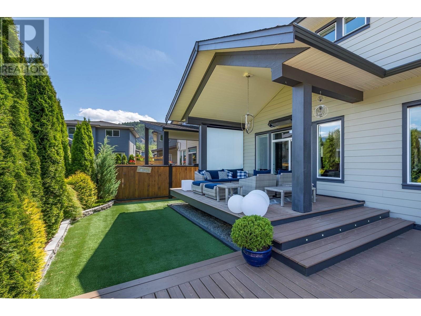 39279 Mockingbird Crescent, Squamish, British Columbia  V8B 0V8 - Photo 30 - R2866752