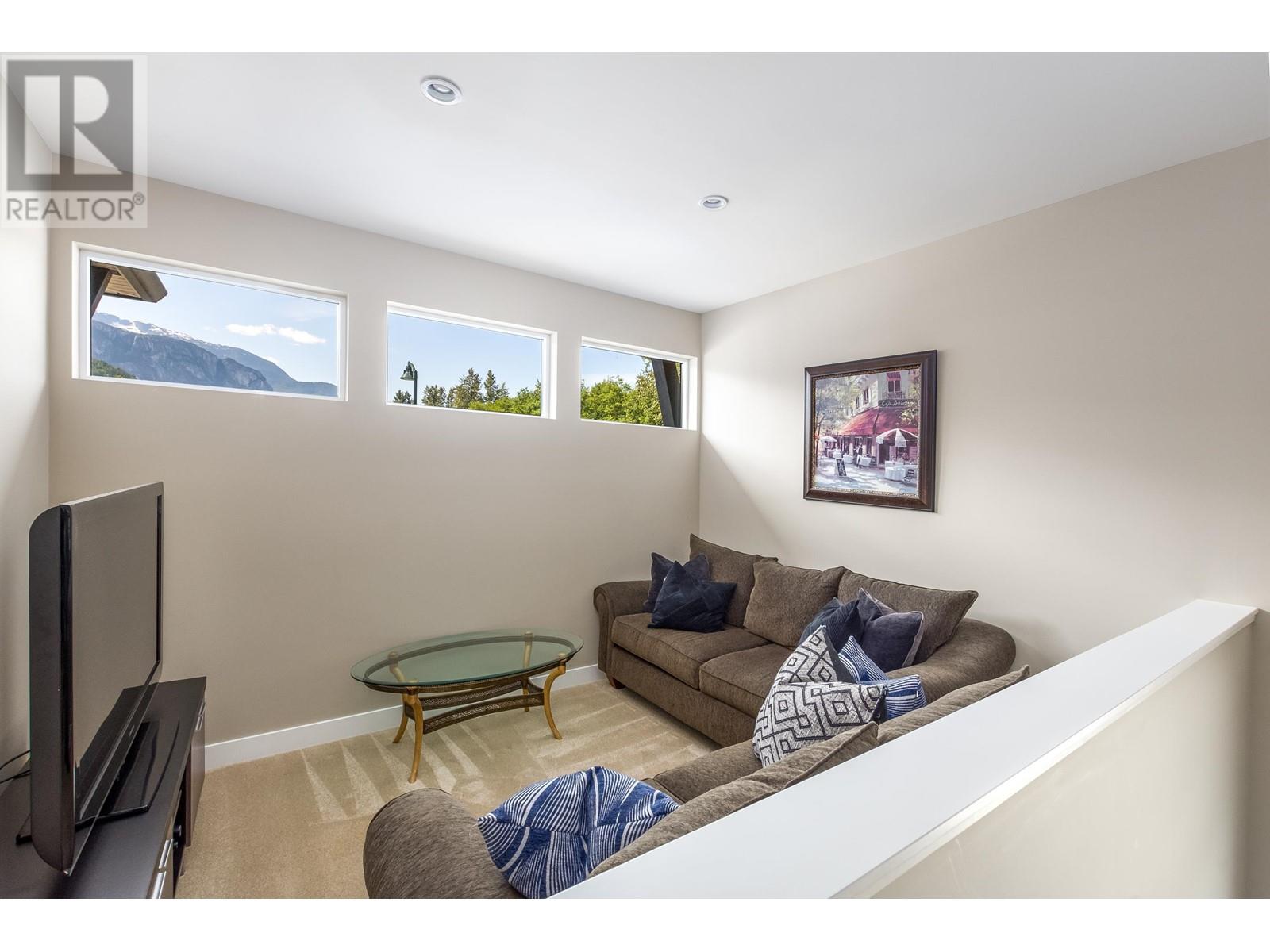 39279 Mockingbird Crescent, Squamish, British Columbia  V8B 0V8 - Photo 6 - R2866752