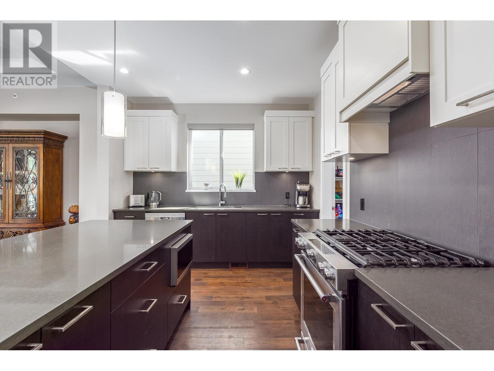 39279 Mockingbird Crescent, Squamish, British Columbia  V8B 0V8 - Photo 8 - R2866752