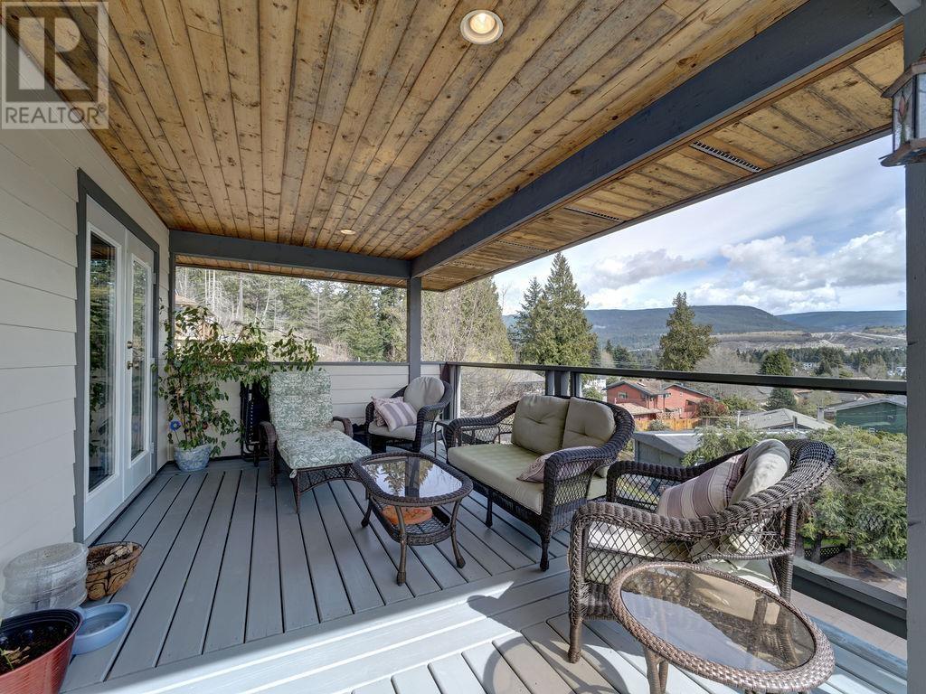 5606 Medusa Place, Sechelt, British Columbia  V0N 3A0 - Photo 12 - R2866759