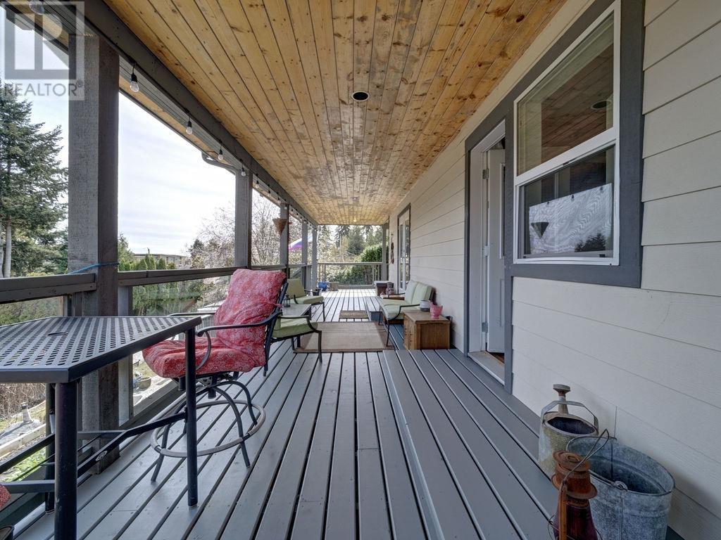 5606 Medusa Place, Sechelt, British Columbia  V0N 3A0 - Photo 20 - R2866759
