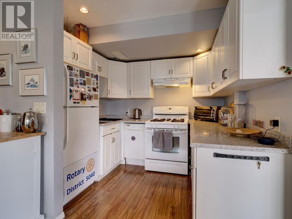 5606 Medusa Place, Sechelt, British Columbia  V0N 3A0 - Photo 31 - R2866759