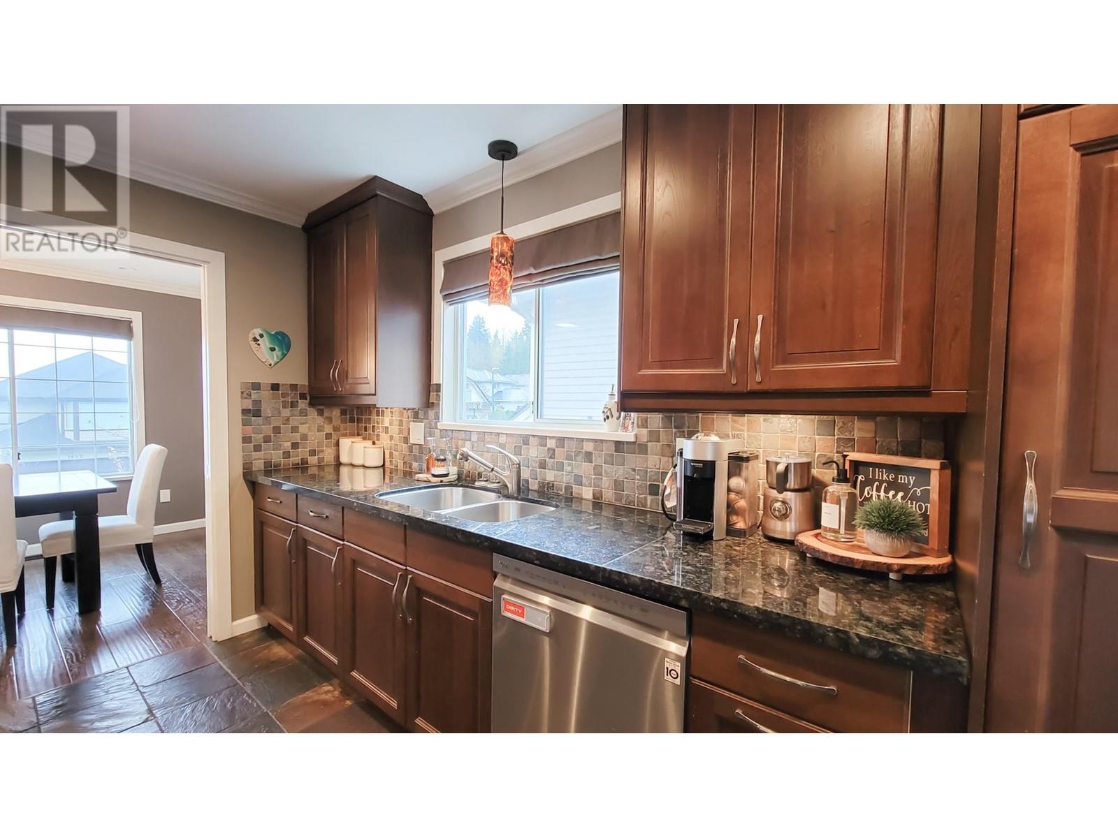 1457 Blackwater Place, Coquitlam, British Columbia  V3E 2R5 - Photo 16 - R2866771