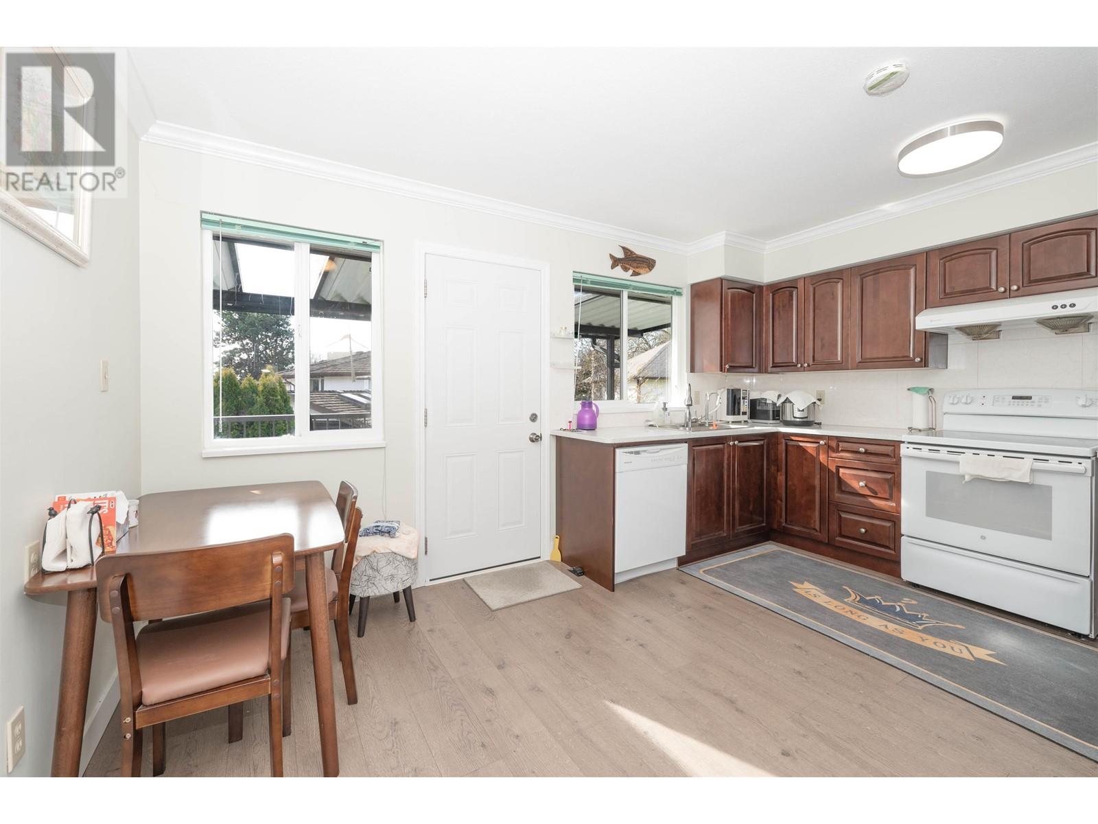 6211 Lynas Lane, Richmond, British Columbia  V7C 5A1 - Photo 5 - R2866398
