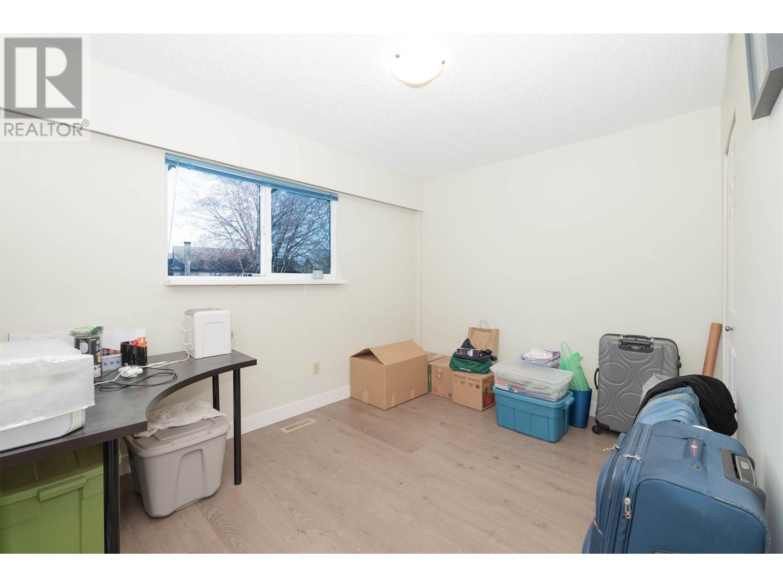 6211 Lynas Lane, Richmond, British Columbia  V7C 5A1 - Photo 9 - R2866398