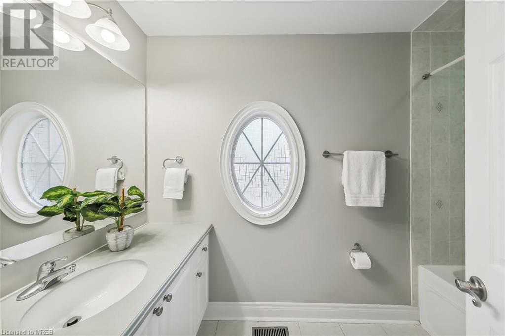 4217 Amaletta Crescent, Burlington, Ontario  L7M 5C4 - Photo 33 - 40566762