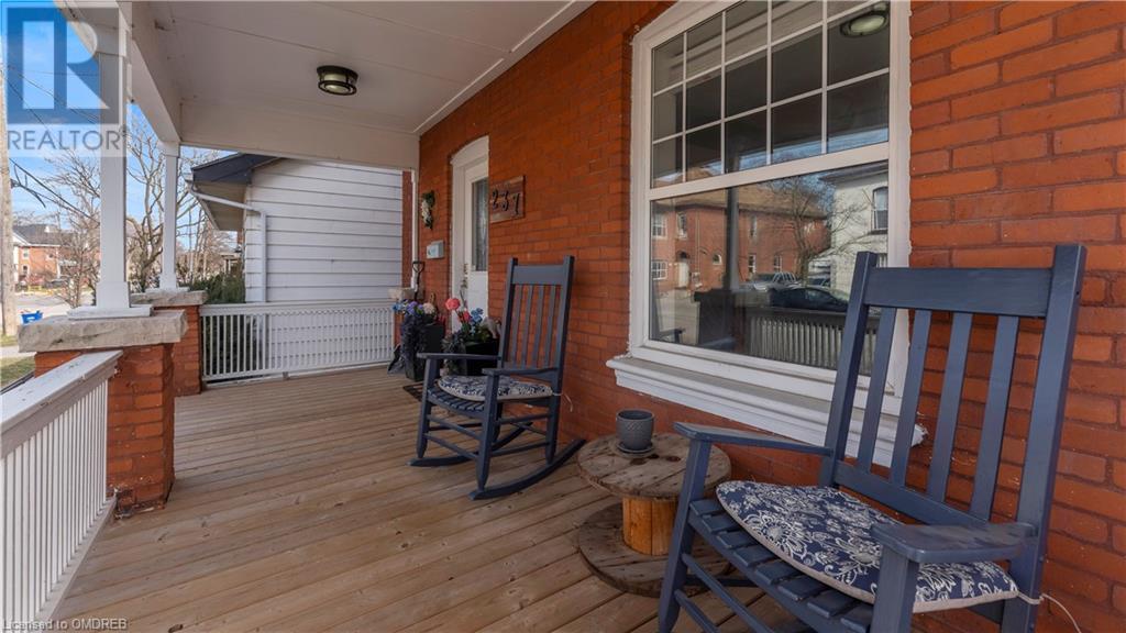 237 Park Avenue, Brantford, Ontario  N3S 5K5 - Photo 5 - 40553730