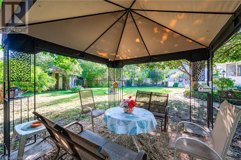 27 Vancouver Drive, Guelph, Ontario  N1E 2E7 - Photo 38 - 40565671