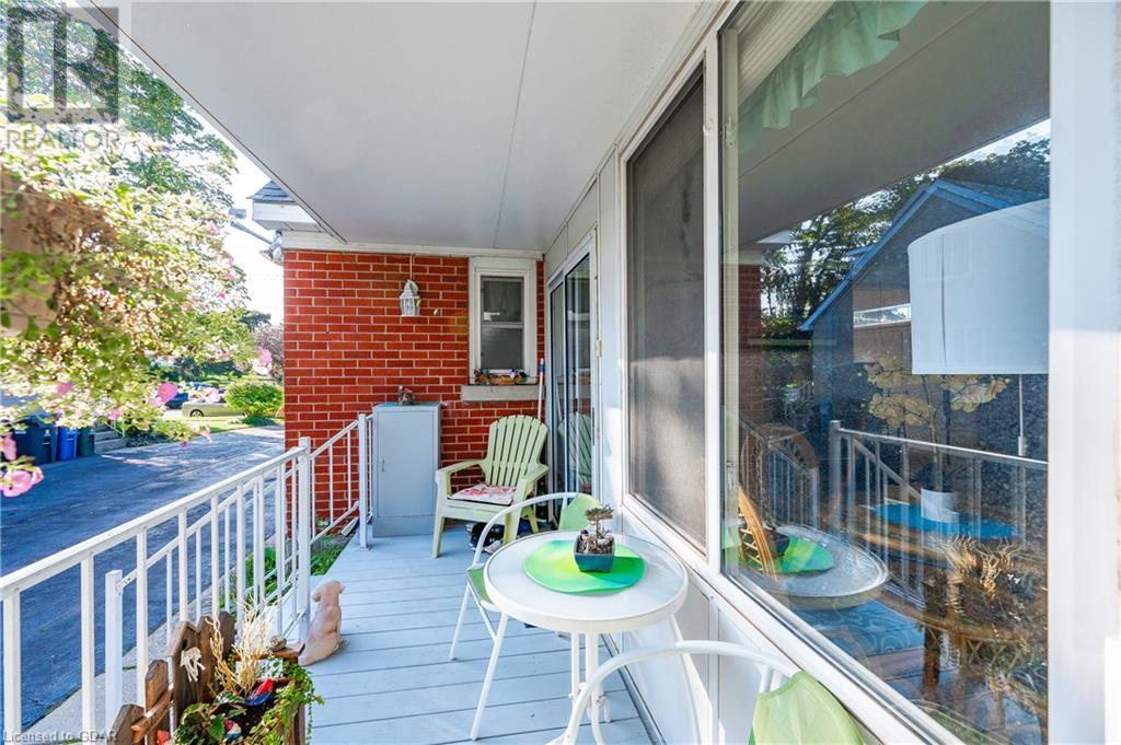 27 Vancouver Drive, Guelph, Ontario  N1E 2E7 - Photo 42 - 40565671