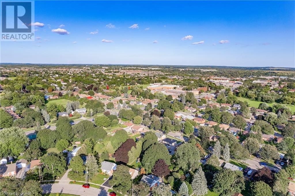 27 Vancouver Drive, Guelph, Ontario  N1E 2E7 - Photo 46 - 40565671