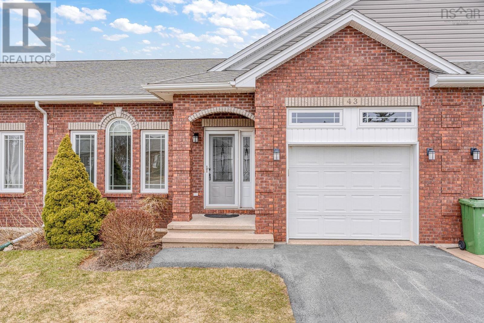 43 Kirkwood Court, Bedford, Nova Scotia  B4A 0A9 - Photo 1 - 202406094