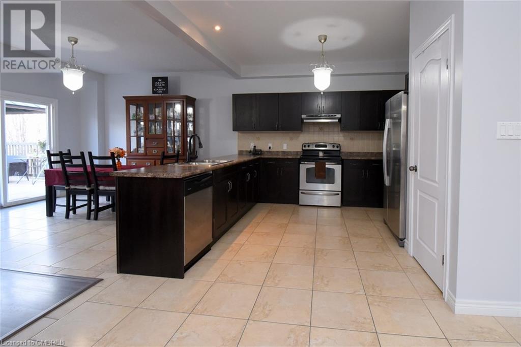 205 Lorenzo Drive, Hamilton, Ontario  L9A 0A1 - Photo 11 - 40564962