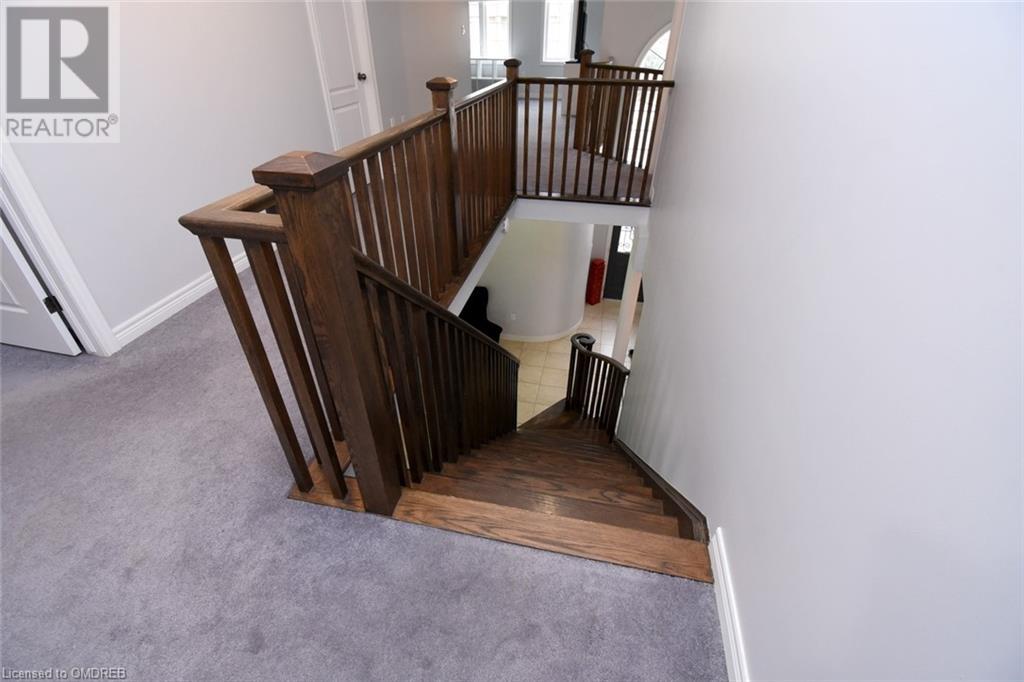 205 Lorenzo Drive, Hamilton, Ontario  L9A 0A1 - Photo 14 - 40564962