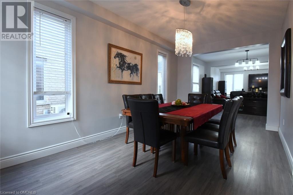 205 Lorenzo Drive, Hamilton, Ontario  L9A 0A1 - Photo 3 - 40564962