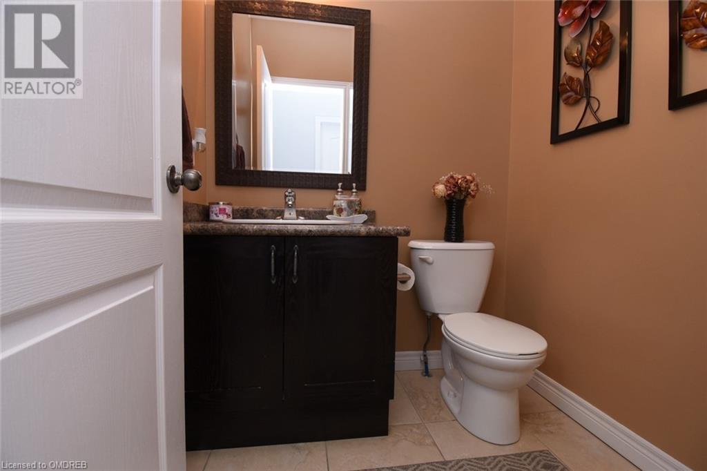 205 Lorenzo Drive, Hamilton, Ontario  L9A 0A1 - Photo 38 - 40564962