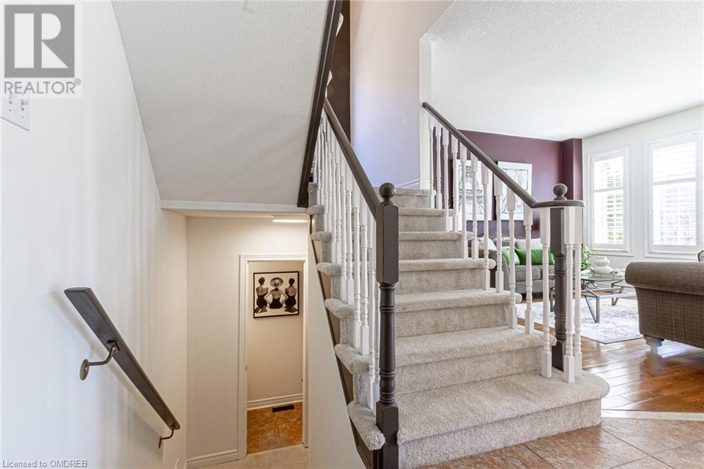 2256 Lapsley Crescent, Oakville, Ontario  L6M 4V1 - Photo 10 - 40565456