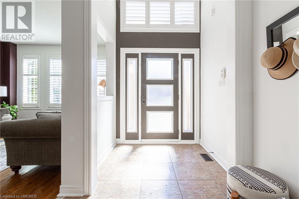 2256 Lapsley Crescent, Oakville, Ontario  L6M 4V1 - Photo 3 - 40565456