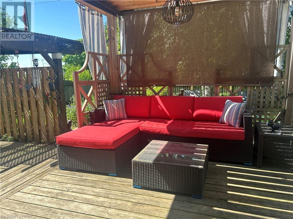 396 Dufferin Street, Stratford, Ontario  N5A 8B3 - Photo 46 - 40554308