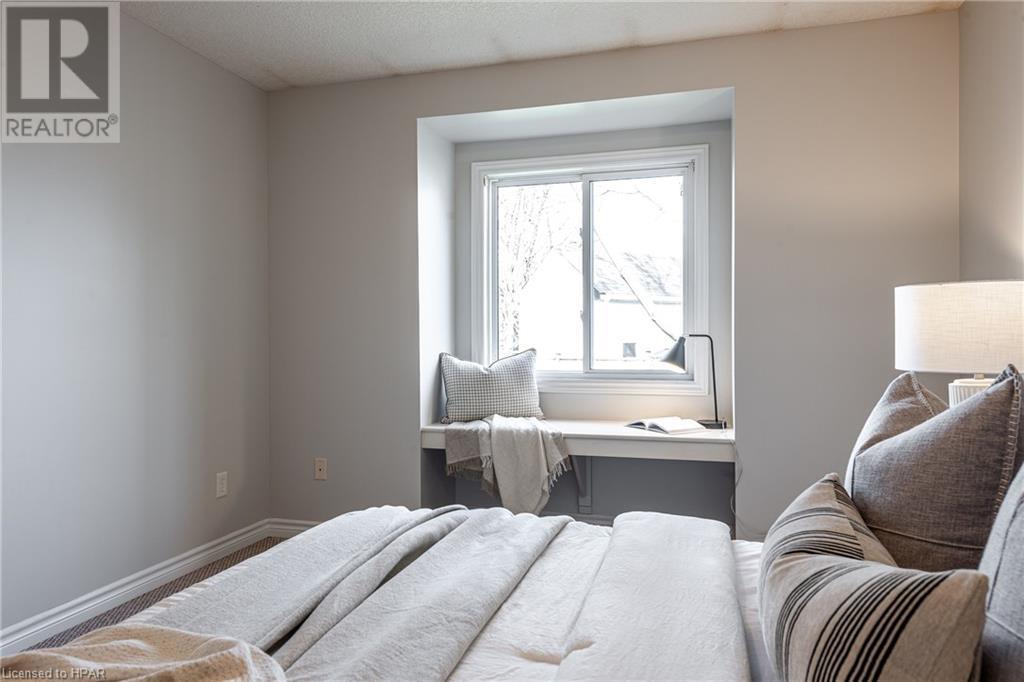 396 Dufferin Street, Stratford, Ontario  N5A 8B3 - Photo 24 - 40554308