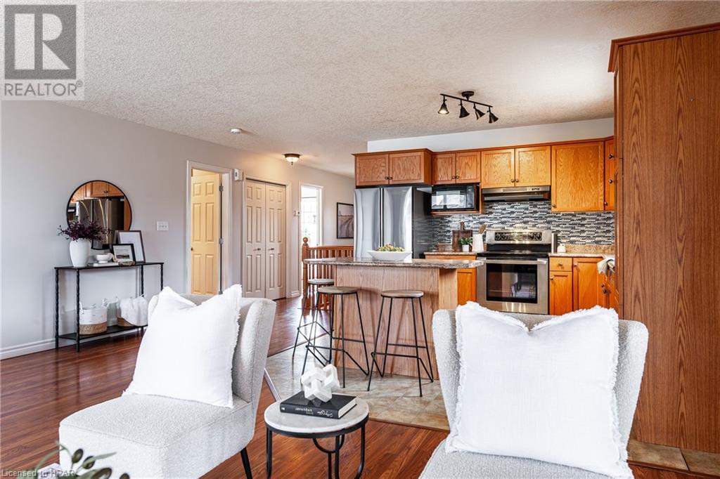 396 Dufferin Street, Stratford, Ontario  N5A 8B3 - Photo 20 - 40554308