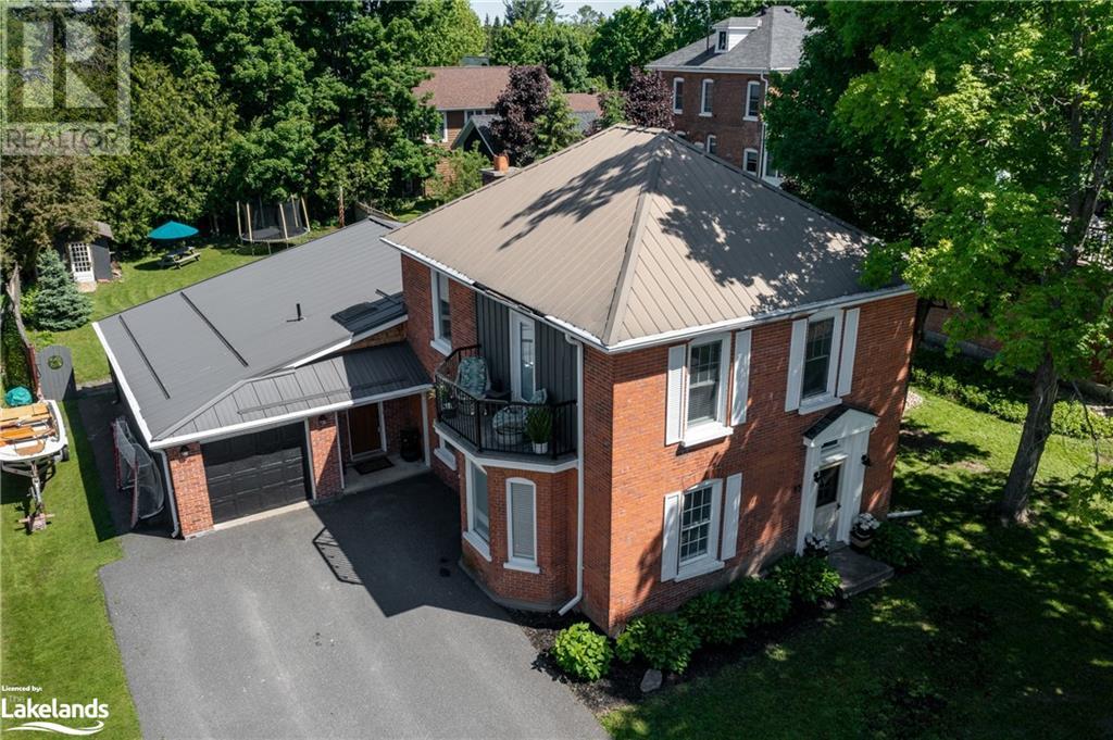 93 Ontario Street, Bracebridge, Ontario  P1L 2A2 - Photo 1 - 40563192