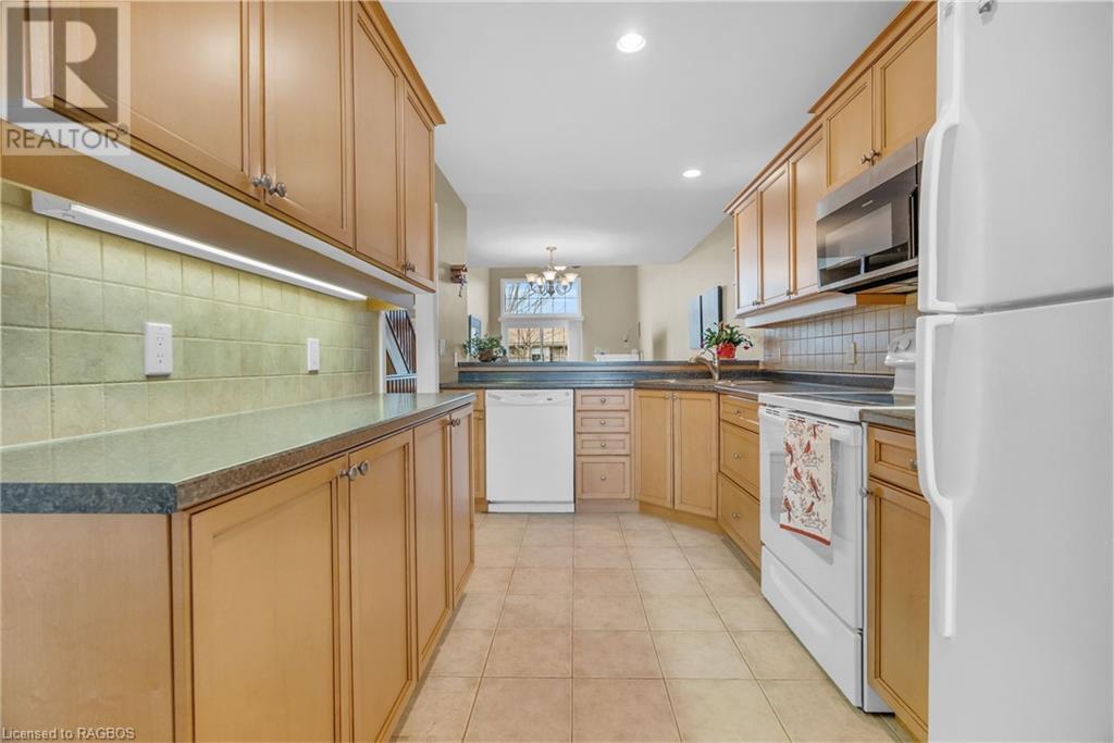 503 Andrew Street, Port Elgin, Ontario  N0H 2C1 - Photo 7 - 40563904