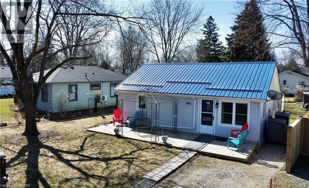 7811 Ken Street, Plympton-Wyoming, Ontario  N0N 1J6 - Photo 1 - 40567018