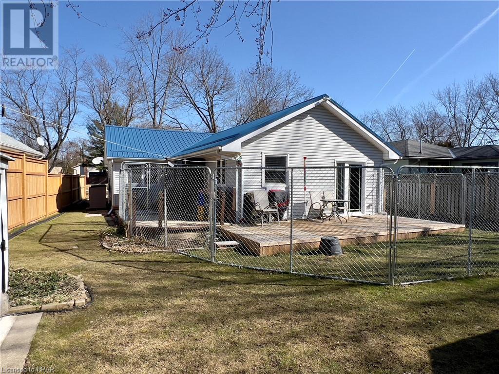 7811 Ken Street, Plympton-Wyoming, Ontario  N0N 1J6 - Photo 12 - 40567018