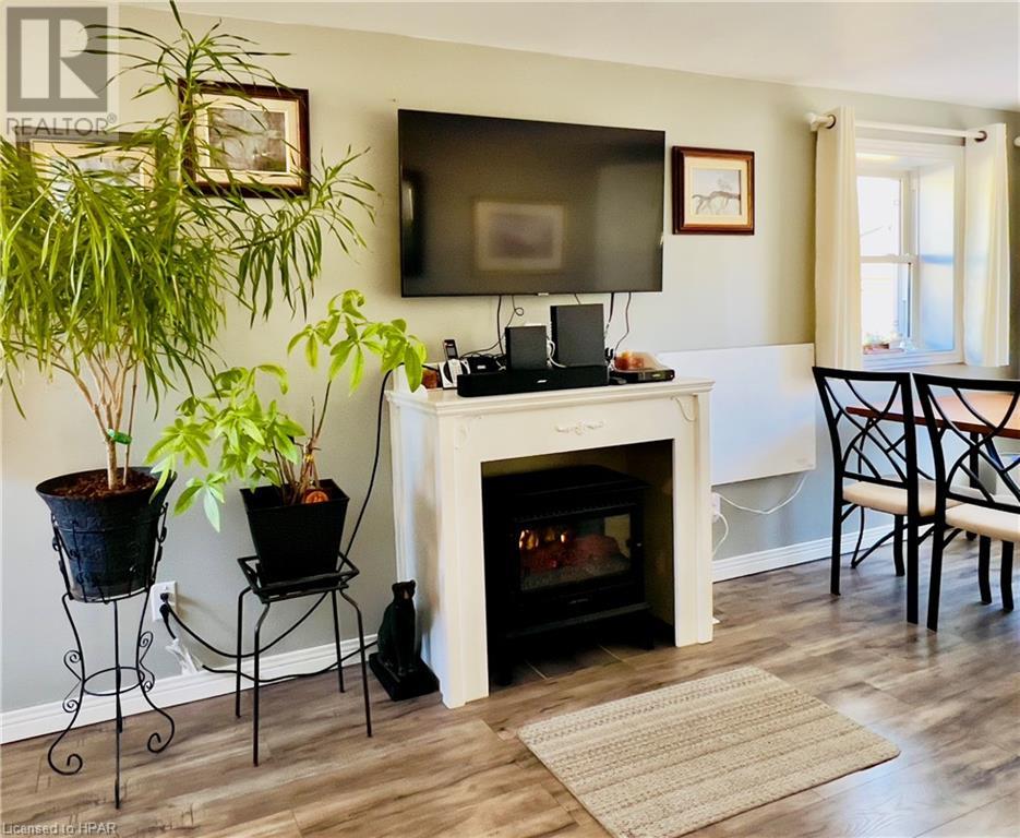 7811 Ken Street, Plympton-Wyoming, Ontario  N0N 1J6 - Photo 17 - 40567018