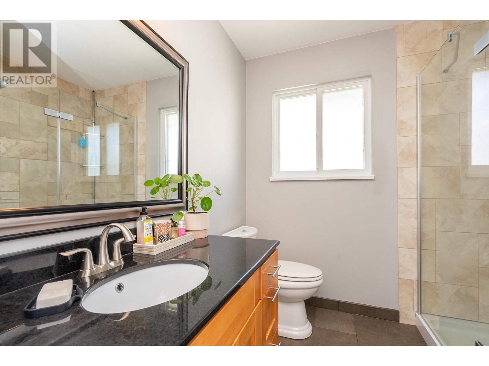 18850 122b Avenue, Pitt Meadows, British Columbia  V3Y 1S4 - Photo 16 - R2866825