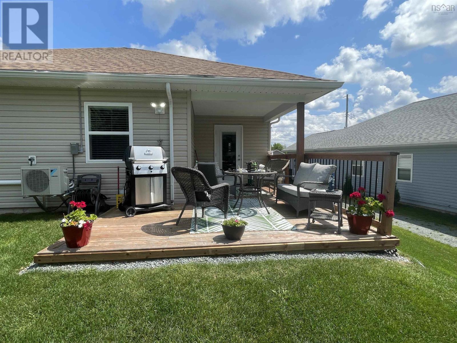 37 Buttercup Grove, Upper Sackville, Nova Scotia  B4E 3C6 - Photo 27 - 202406276