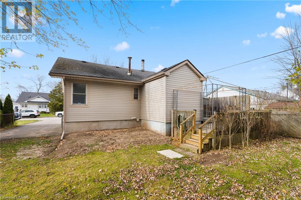 1 Phyllis Street, Fort Erie, Ontario  L2A 3Y1 - Photo 36 - 40564716