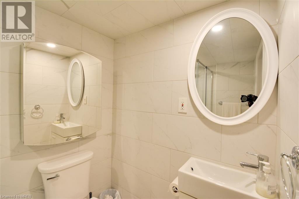 68 Maywood Road, Kitchener, Ontario  N2C 2A4 - Photo 40 - 40567056