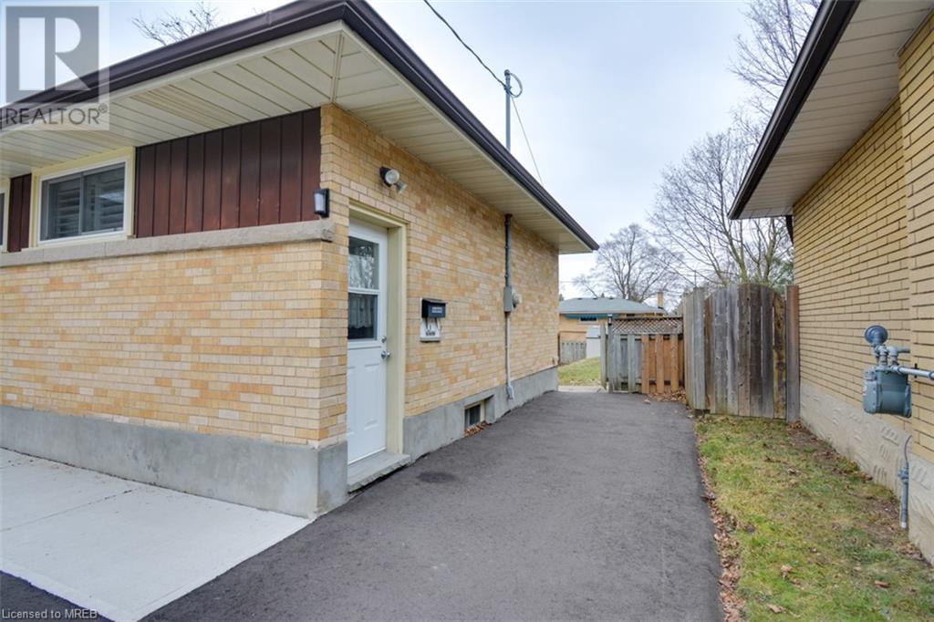 68 Maywood Road, Kitchener, Ontario  N2C 2A4 - Photo 8 - 40567056