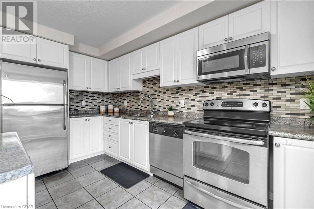 1654 Fischer Hallman Road Unit# 2e, Kitchener, Ontario  N2R 0C6 - Photo 7 - 40567170