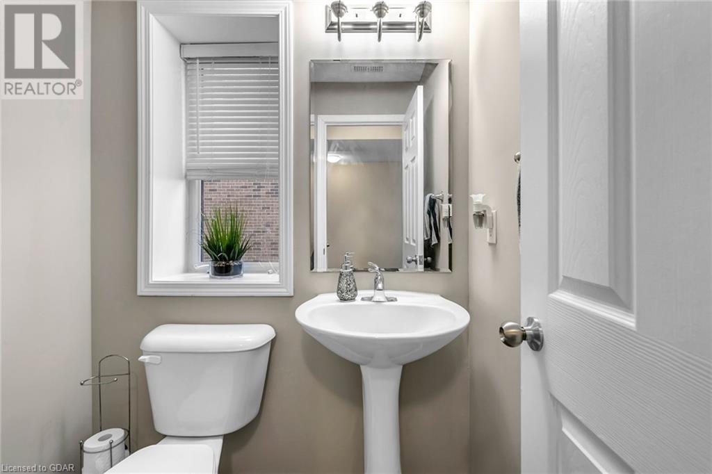 1654 Fischer Hallman Road Unit# 2e, Kitchener, Ontario  N2R 0C6 - Photo 10 - 40567170