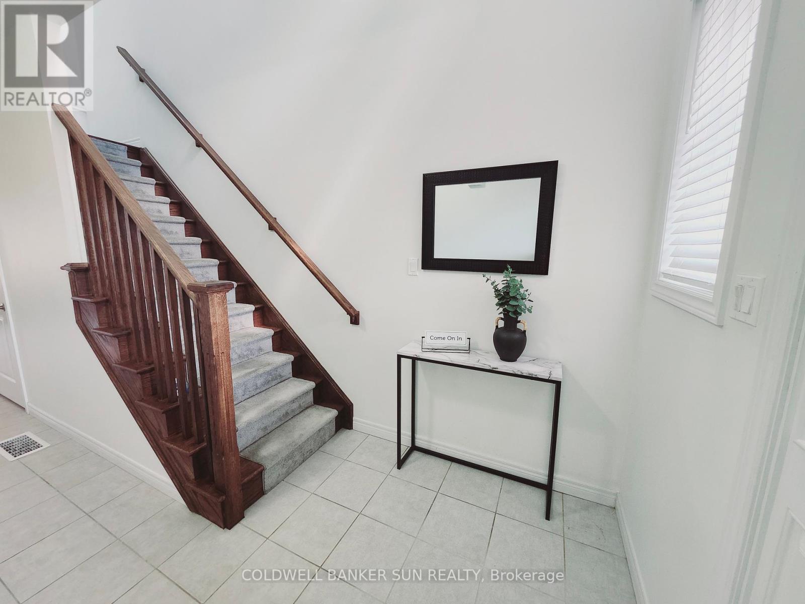 414 Rivertrail Ave, Kitchener, Ontario  N2A 0H6 - Photo 4 - X8206120