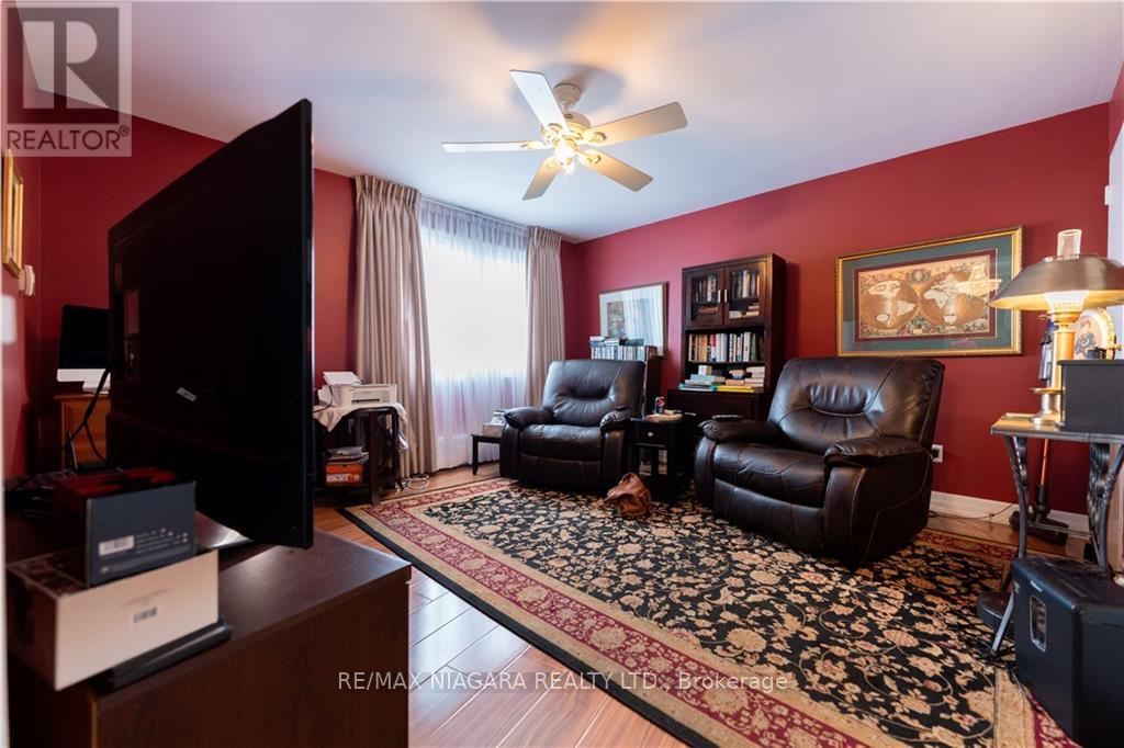 #904 -15 Towering Heights Blvd, St. Catharines, Ontario  L2T 3G7 - Photo 13 - X8206376