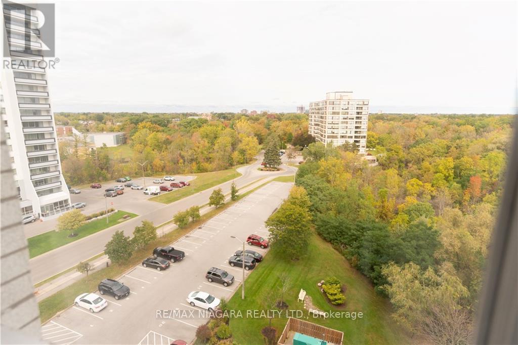 #904 -15 Towering Heights Blvd, St. Catharines, Ontario  L2T 3G7 - Photo 38 - X8206376