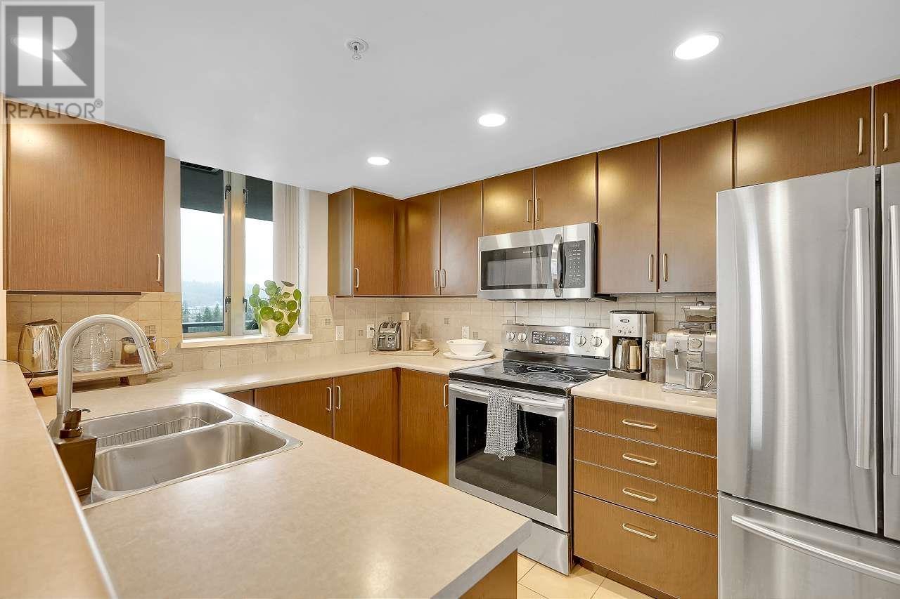 1003 295 Guildford Way, Port Moody, British Columbia  V3H 5N3 - Photo 13 - R2866844