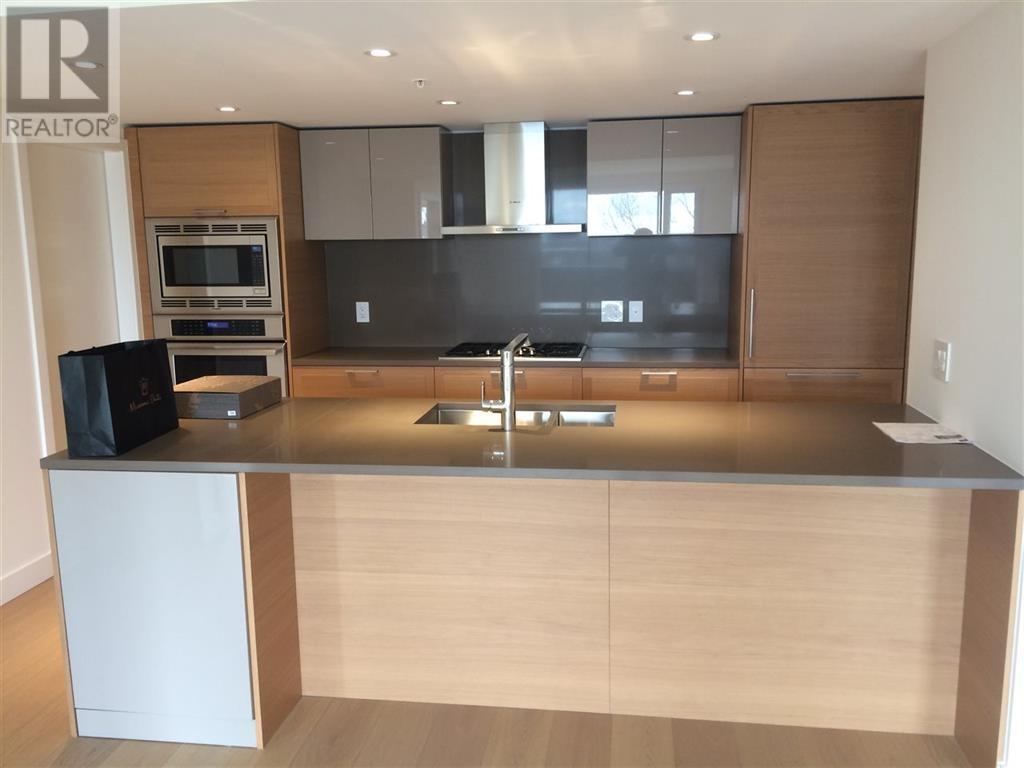 5x2 1561 W 57 Avenue, Vancouver, British Columbia  V6P 1R6 - Photo 2 - R2866854